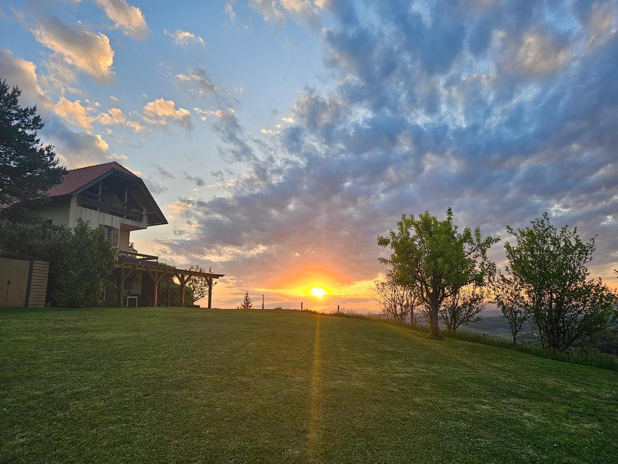 Holiday House Panorama Podčetrtek Eksteriør bilde